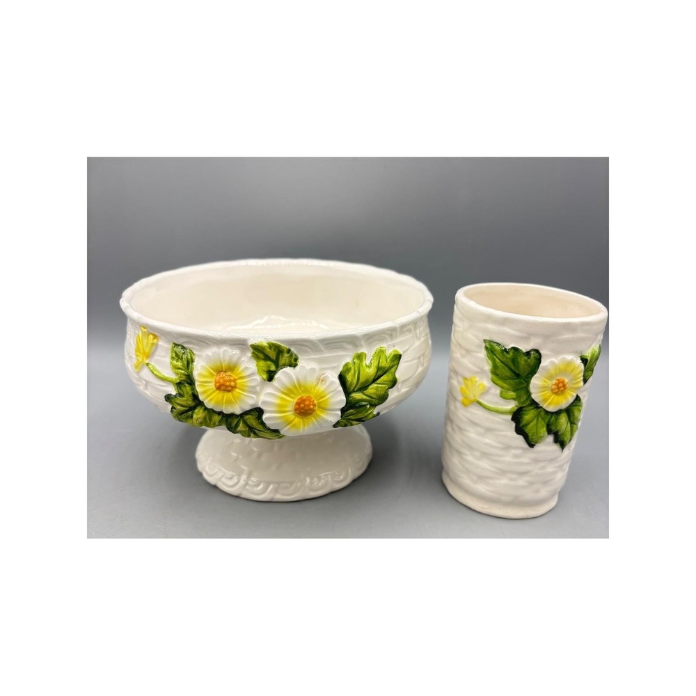 Vintage Lefton Daisy Basketweave Footed Bowl and Tumbler Set‎
